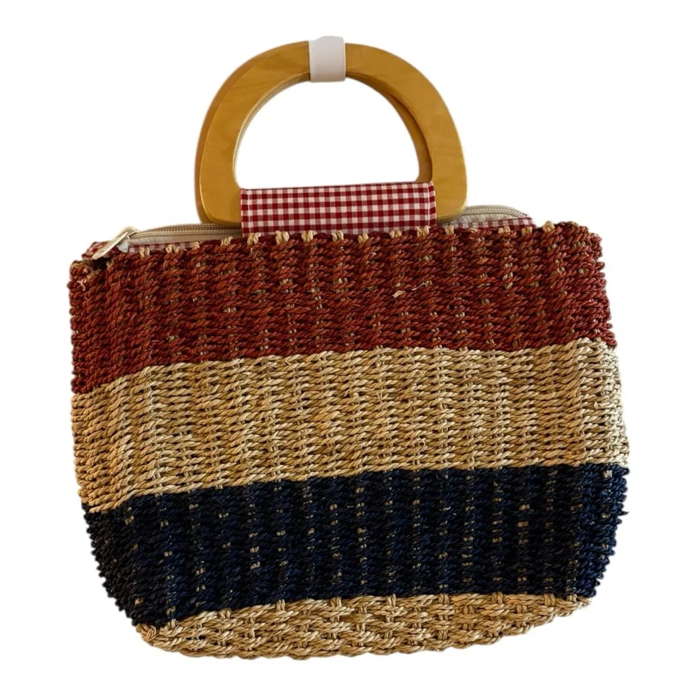 Tommy Hilfiger Red and Cream Tote Bag with Wooden Handles - Picture 3 of 5